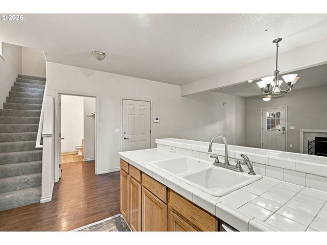 7806 Ne 24TH Ct, Vancouver, WA 98665