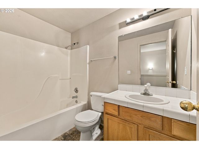 7806 Ne 24TH Ct, Vancouver, WA 98665