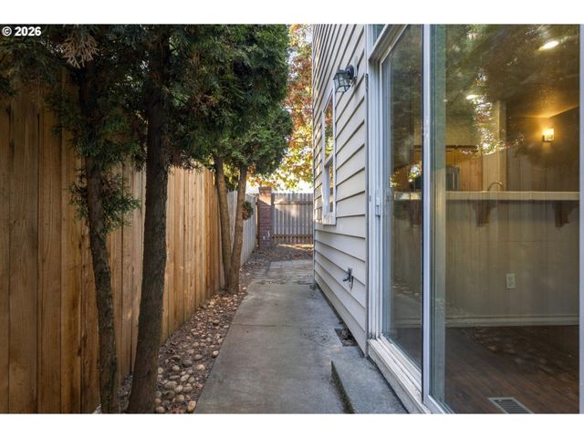7806 Ne 24TH Ct, Vancouver, WA 98665
