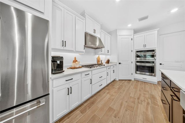33734 LANDSMAN LOOP, Wesley Chapel, FL 33543