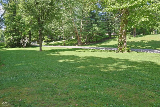8317 Bean Blossom Road, Trafalgar, IN 46181