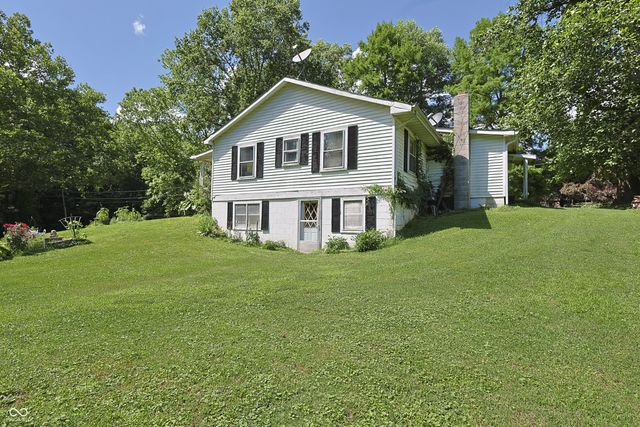 8317 Bean Blossom Road, Trafalgar, IN 46181