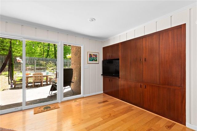 220 Harmon Court, Winston-salem, NC 27106