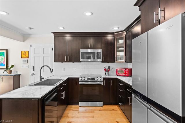 220 Harmon Court, Winston-salem, NC 27106