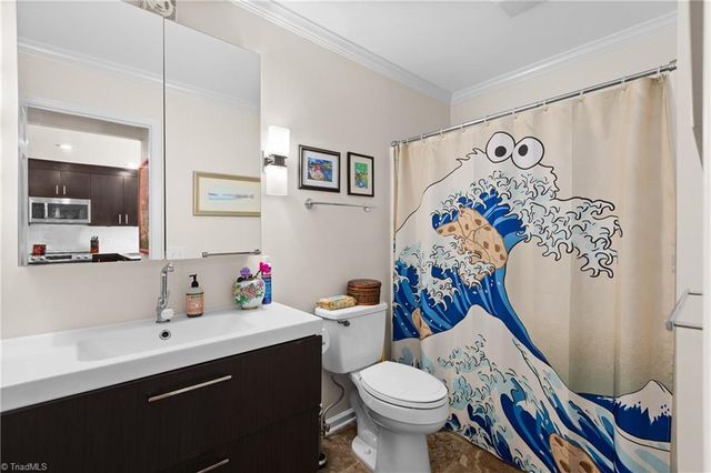 220 Harmon Court, Winston-salem, NC 27106