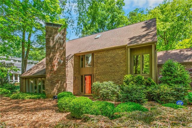 220 Harmon Court, Winston-salem, NC 27106