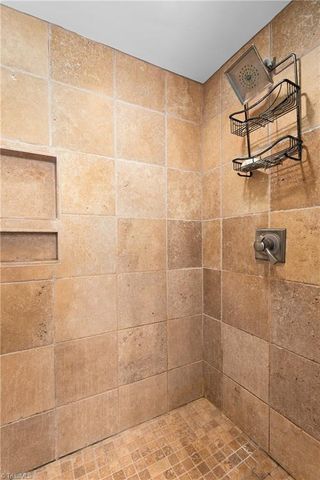 220 Harmon Court, Winston-salem, NC 27106