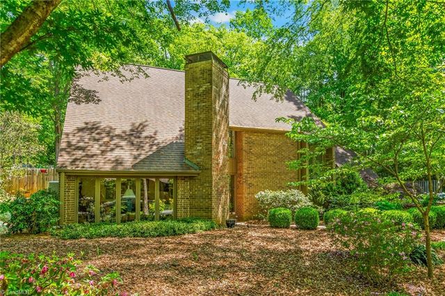 220 Harmon Court, Winston-salem, NC 27106