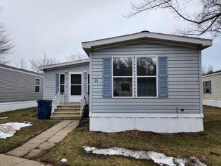 1281 E Pontaluna Road #35, Norton Shores City, MI 49456