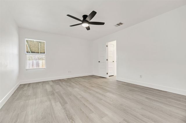 1108 Cottage Grove Circle, Bryan, TX 77801