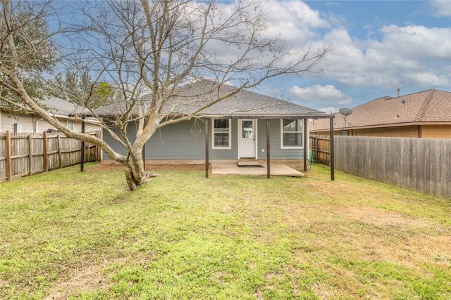 1108 Cottage Grove Circle, Bryan, TX 77801