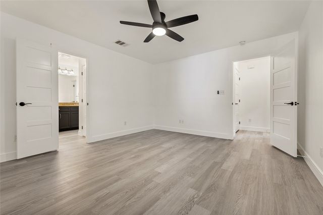 1108 Cottage Grove Circle, Bryan, TX 77801