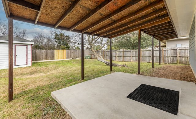 1108 Cottage Grove Circle, Bryan, TX 77801