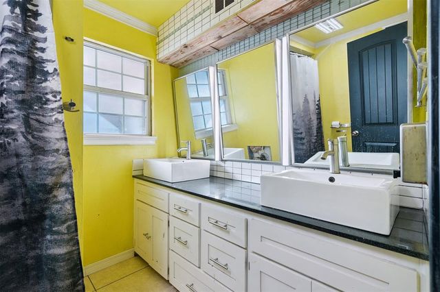 6709 NW 34th Street, Bethany, OK 73008