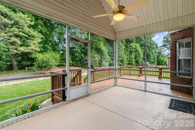 5649 Old Town Lane, Gastonia, NC 28056