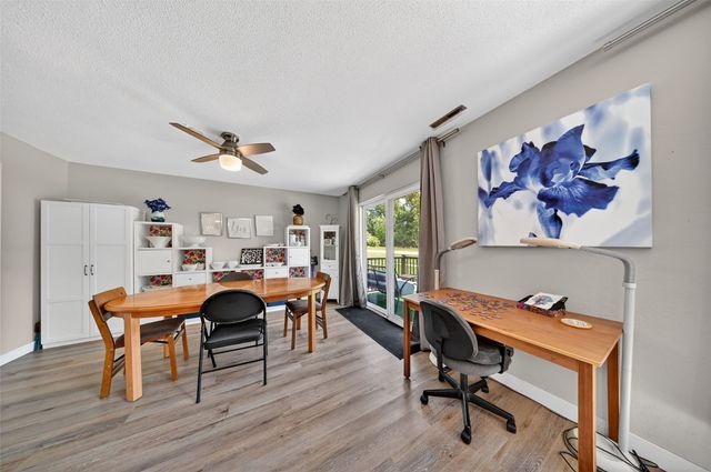 430 29th Street Drive SE 8, Cedar Rapids, IA 52403