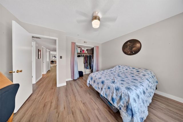 430 29th Street Drive SE 8, Cedar Rapids, IA 52403