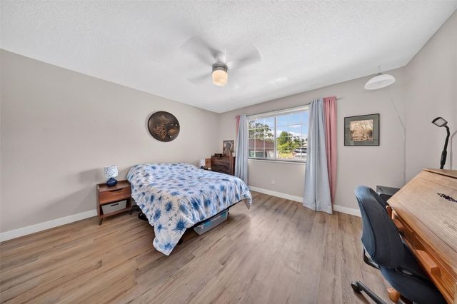 430 29th Street Drive SE 8, Cedar Rapids, IA 52403
