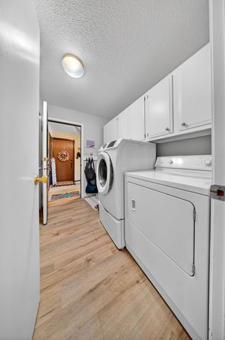 430 29th Street Drive SE 8, Cedar Rapids, IA 52403