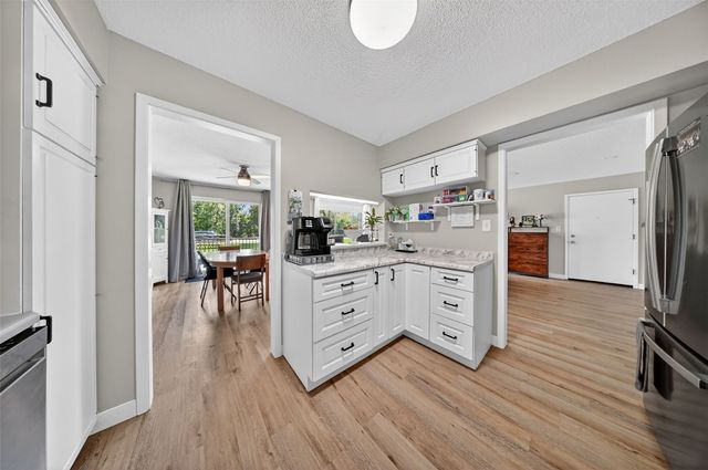 430 29th Street Drive SE 8, Cedar Rapids, IA 52403