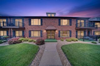 430 29th Street Drive SE 8, Cedar Rapids, IA 52403