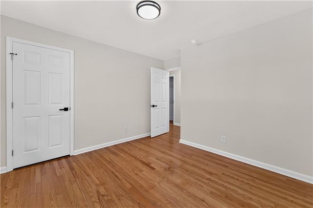 664 Hickory Ridge Road SW, Lilburn, GA 30047