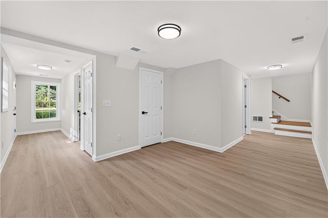 664 Hickory Ridge Road SW, Lilburn, GA 30047