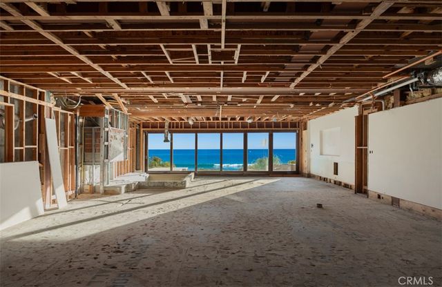 25 Bay, Laguna Beach, CA 92651