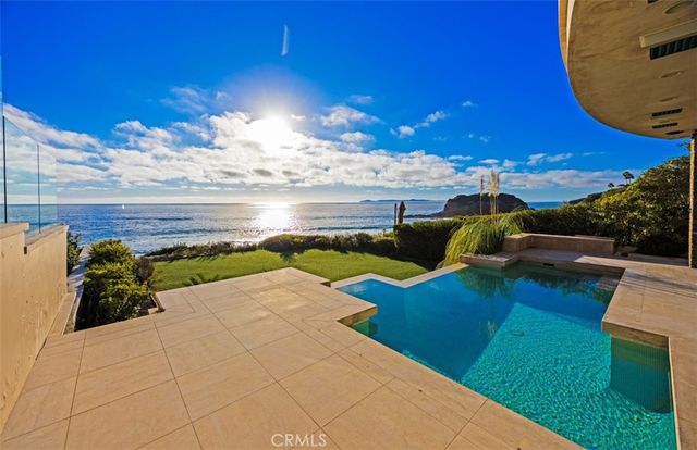 25 Bay, Laguna Beach, CA 92651