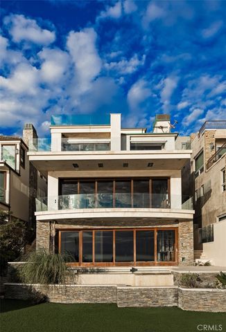 25 Bay, Laguna Beach, CA 92651