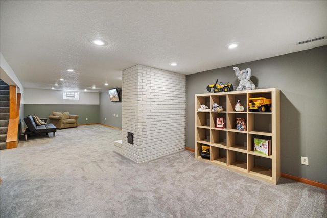 8131 Upton Avenue S, Bloomington, MN 55431