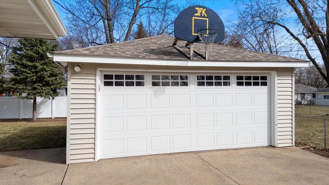 8131 Upton Avenue S, Bloomington, MN 55431