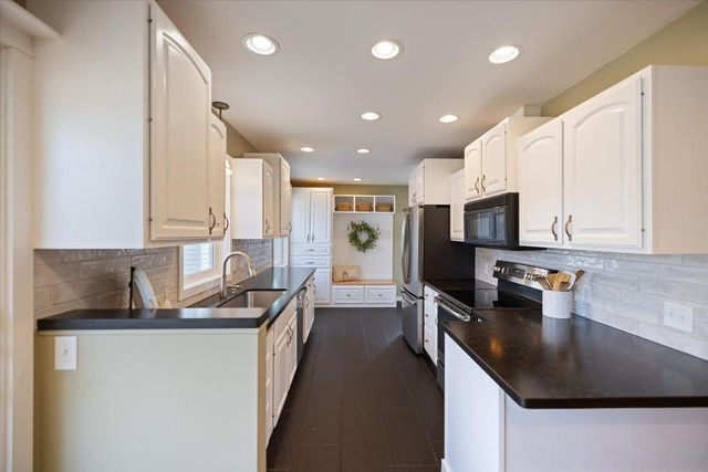 8131 Upton Avenue S, Bloomington, MN 55431