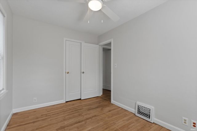 2021 Hollywood Place, South Bend, IN 46616