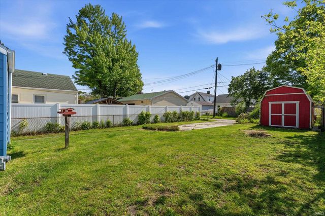 2021 Hollywood Place, South Bend, IN 46616