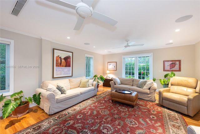 1036 S Greenway Dr, Coral Gables, FL 33134