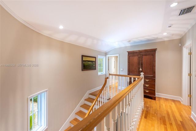 1036 S Greenway Dr, Coral Gables, FL 33134