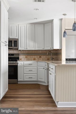 1304 HARBOUR CV S, Somers Point, NJ 08244