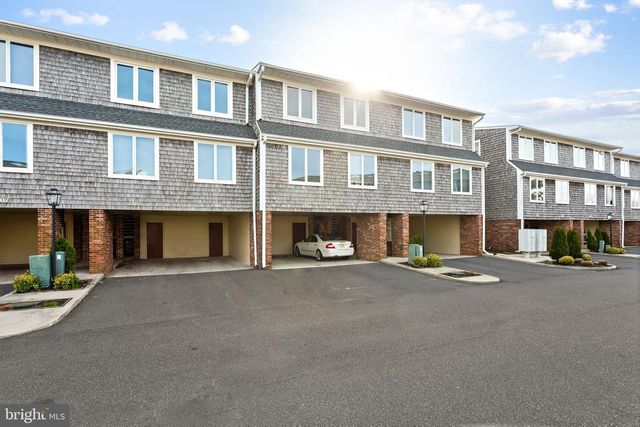 1304 HARBOUR CV S, Somers Point, NJ 08244