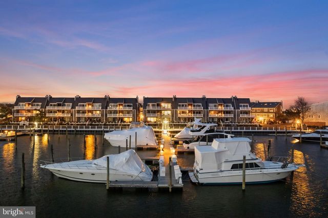 1304 HARBOUR CV S, Somers Point, NJ 08244