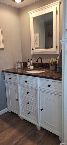 9218 N Koher Road, Syracuse, IN 46567