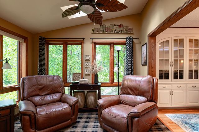 11170 36th Place N, Plymouth, MN 55441