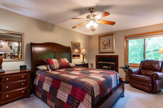 11170 36th Place N, Plymouth, MN 55441
