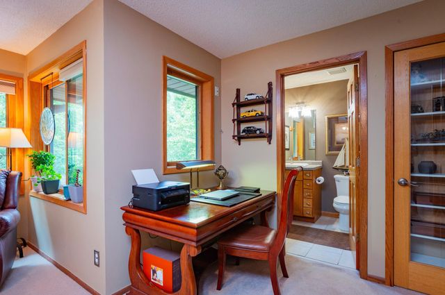 11170 36th Place N, Plymouth, MN 55441