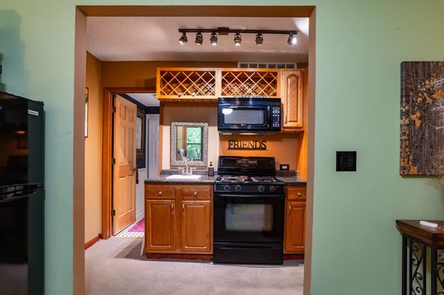 11170 36th Place N, Plymouth, MN 55441