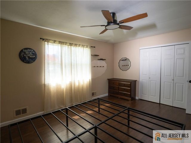 2 Missouri Court 185, Old Bridge, NJ 07747