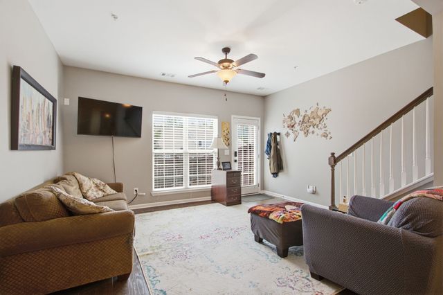 2085 Hemlock Dr, Spring Hill, TN 37174