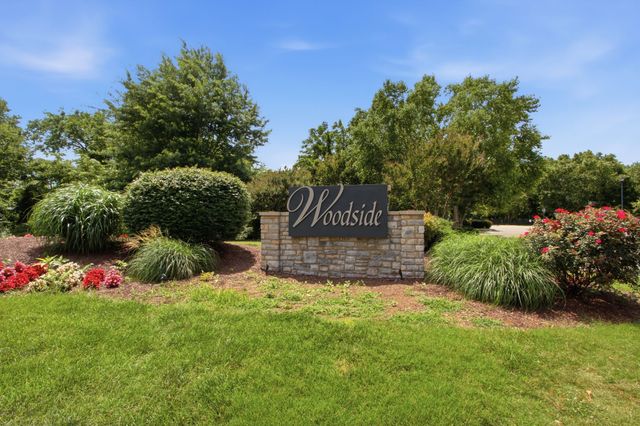 2085 Hemlock Dr, Spring Hill, TN 37174