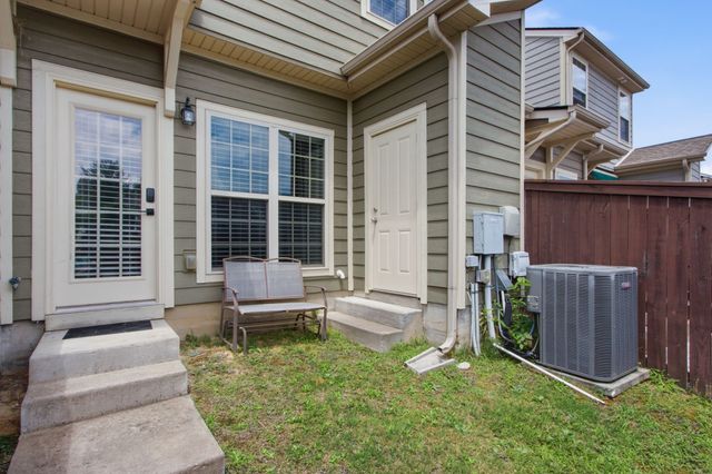 2085 Hemlock Dr, Spring Hill, TN 37174