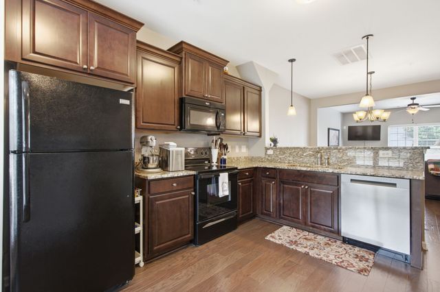 2085 Hemlock Dr, Spring Hill, TN 37174